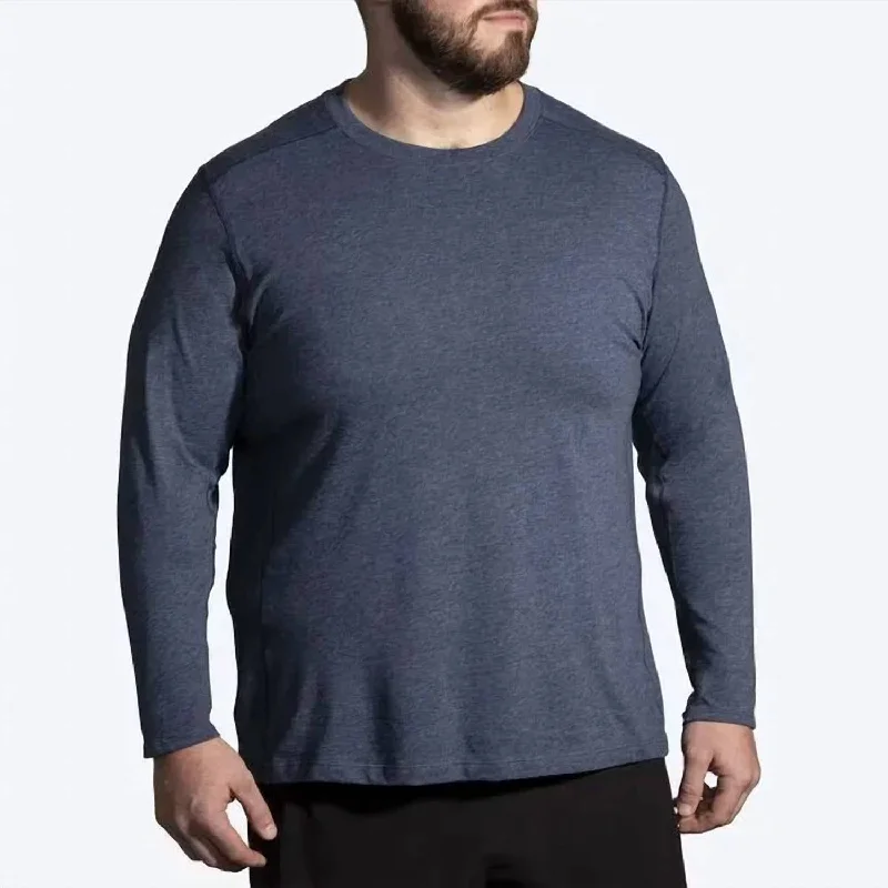 Distance Long Sleeve Tee In Navy Blue