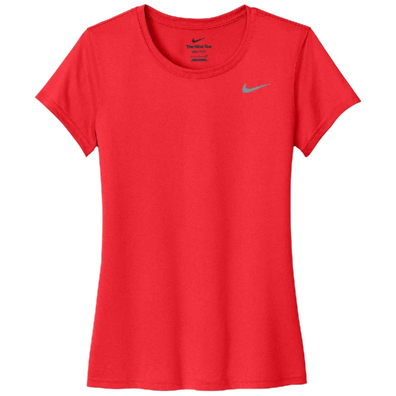 Nike Women's University Red Team rLegend Tee